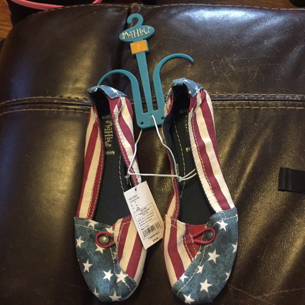 Slip on flats
